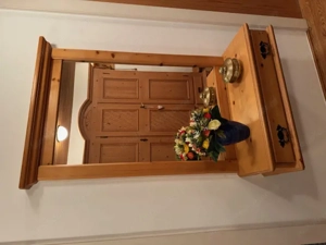 Gardarobenablage oder Schminktisch