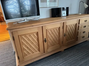 Buffet bzw. große Kommode aus massivem Fichtenholz Bild 3