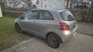 Toyota Yaris  Bild 5