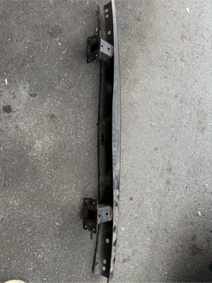 VW Golf 3 Stoßstangenträger vorne - gebraucht Bild 3