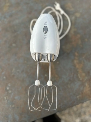 Philips Handmixer HR1570 71   400W   guter Zustand Bild 2