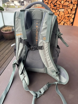 SATCH Schulrucksack olivgrün, Schultasche  Bild 2
