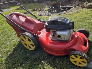 Wolf  Benzin-Rasenmäher mit Honda Motor Bild 3