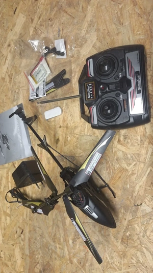 Funkgesteierter Hubschrauber Simulus Helikopter mit HD Kamera