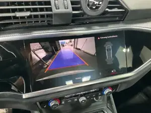 Audi Q3 Bild 8