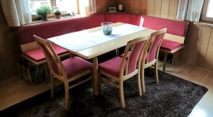 Eckbankgruppe mit Tisch und 3 Stühlen   sehr guter Zustand Bild 3
