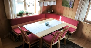 Eckbankgruppe mit Tisch und 3 Stühlen   sehr guter Zustand Bild 2