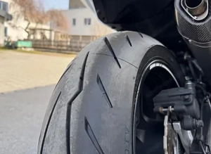 Kawasaki Z750 ABS Bild 5