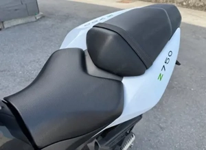 Kawasaki Z750 ABS Bild 10