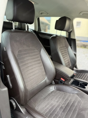 Volkswagen Passat Variant Highline BlueMotion 4Motion DSG *Neu Vorgeführt* Bild 9