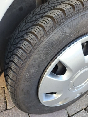 Skoda fabia 1.2 Benziner mit 124.000km. Bild 8