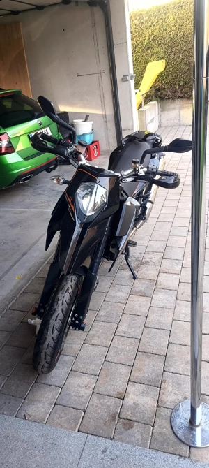 Ktm 690smr Bild 3