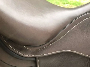 3s-Sattel Bentley Classic S Bild 5