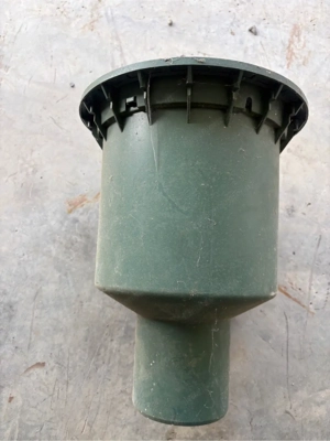 Rasenschacht mit 110 mm Rohranschluss Bild 3