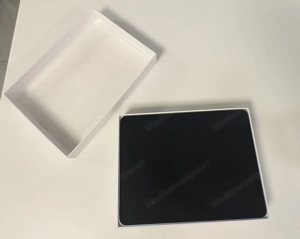 Apple iPad Air 4 (64GB, sky blue) mit Apple Pencil (2. Gen) und Logitech Folio Touch Bild 2