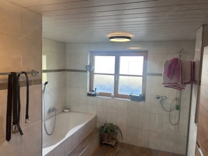 Lichtdurchflutete 4 Zimmer Terrassenwohnung mit Tollem Ausblick Provisionsfrei  Bild 7