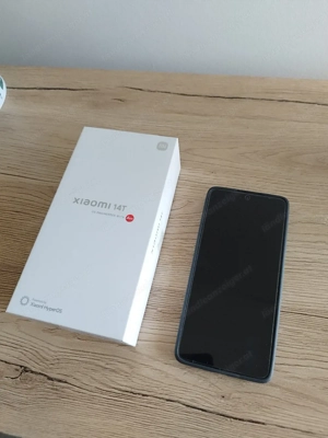 Xiaomi 14T titan black (Magenta)