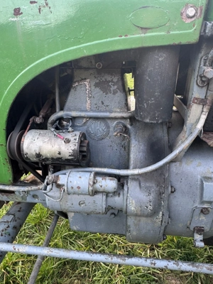 Steyr T80 mit Seilwinde und Mähwerk Bild 3