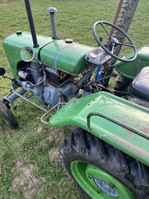 Steyr T80 mit Seilwinde und Mähwerk Bild 8