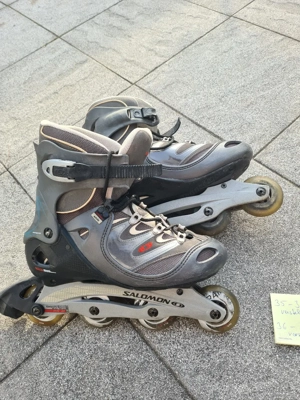 verschiedene Rollerblades Bild 5