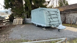 Abstellplatz Wohnmobil, Wohnwagen, ...