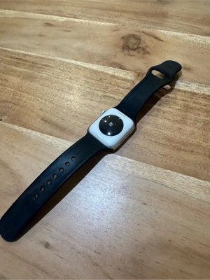Apple Watch SE Bild 3