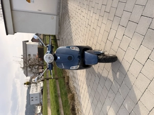 Vespa LX125 Bild 4