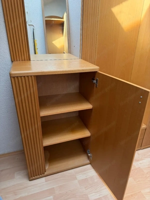 Garderobe  Bild 5