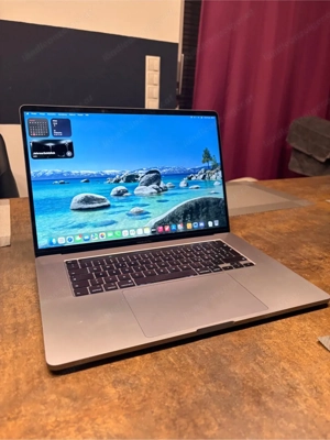 Mac Book Pro 2019 Bild 4