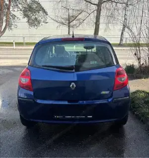 Renault Clio Bild 3