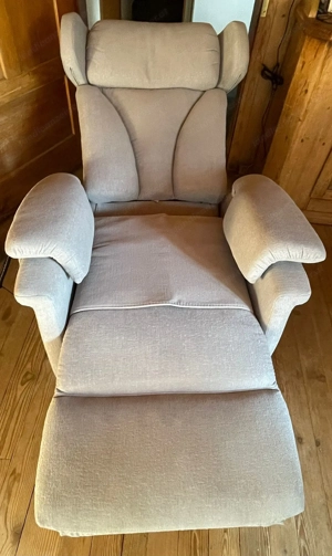 Elektrischer Aufstehsessel UNGEBRAUCHT Bild 3