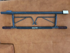 Klimmzugstange für Türrahmen