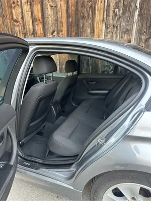 BMW 3er E90 | 125 kW | 2009 | Austauschmotor | AHK | 8-fach bereift Bild 7