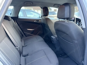 Opel Astra Kombi 1.7CDTI Vorgeführt Bild 6