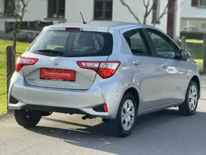 Toyota Yaris Bild 12