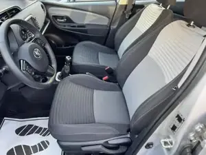Toyota Yaris Bild 14