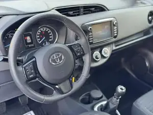 Toyota Yaris Bild 15