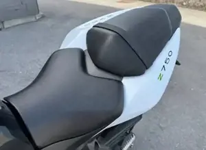 Kawasaki Z750 ABS Bild 10