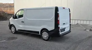 Opel Vivaro Kasten !  72000km! Klima!  Bild 3