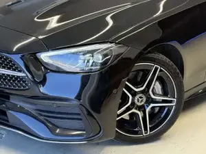 Mercedes-Benz C 300 Bild 2