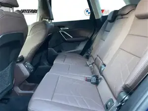 BMW X1 xDrive20d xLine // elektr. Anhängerkupplung // Head-Up // Komfortzugang Bild 11