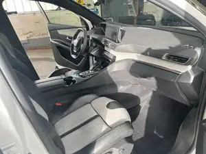 Peugeot 3008 Bild 17