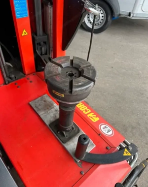 corghi Artiglio Master Reifenmontiergerät Bild 3