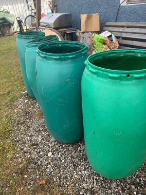 Regentonnen Fässer Tonnen