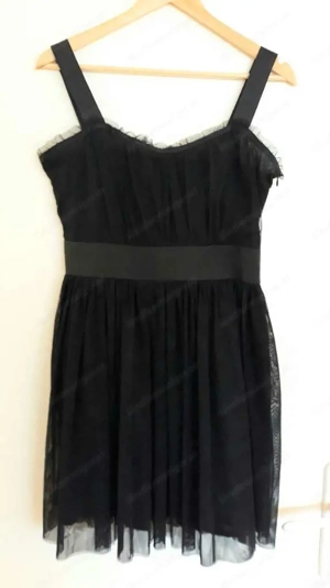 neue verschiedene Abendkleider   Ballkleider