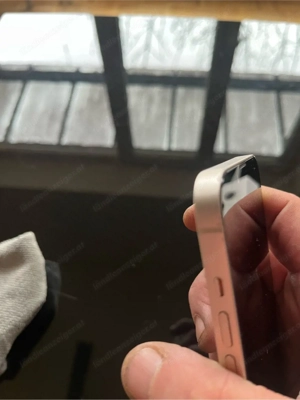 iPhone 13 in Starlight Bild 7