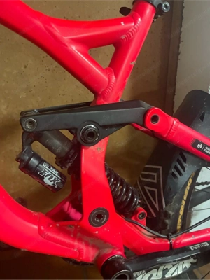 Downhill Fully Bild 4