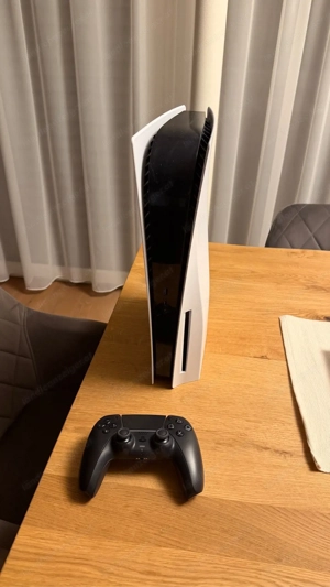 PlayStation 5 Disc Edition Bild 2