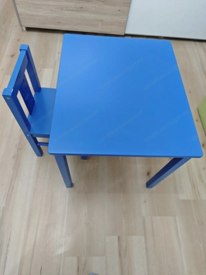 Ikea Kindertisch und Stuhl