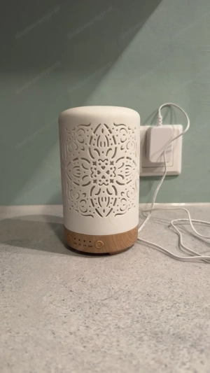 Aroma-Diffuser   Luftbefeuchter mit LED-Licht Bild 2